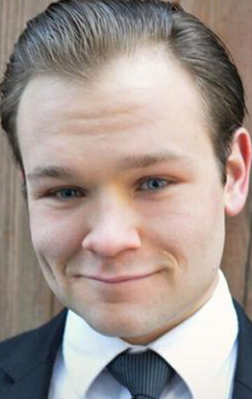 фото Адам Джианун