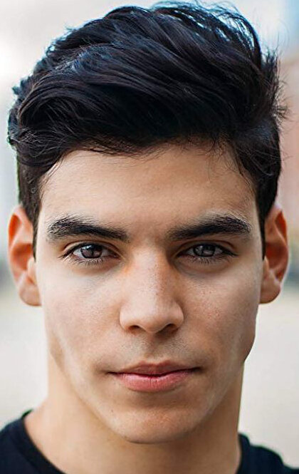 фото Аарон Домингес