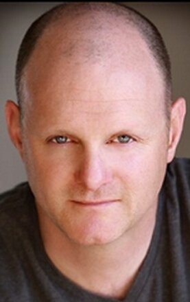 фото Эдвард Конна