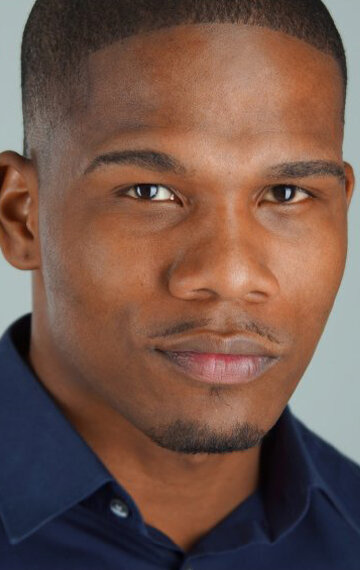 фото Адриан Локетт