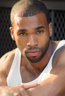 фото Brandon J. Shaw