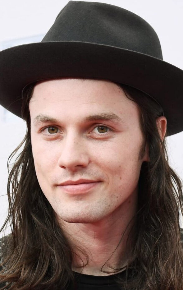 фото Джеймс Бэй