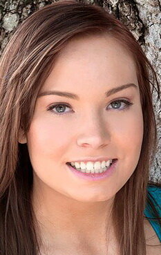 фото Тифф Бэннистер