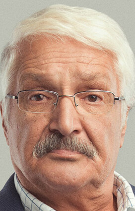 фото Салих Калион