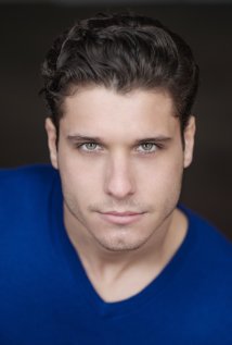 фото Коди Калафьоре