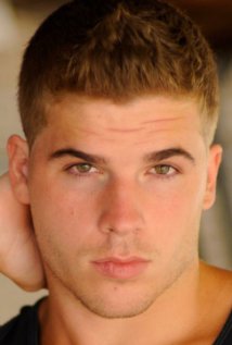 фото Кэйси Салливан