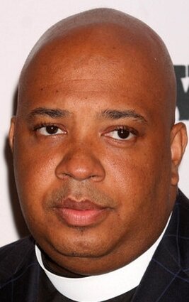 фото Джозеф Симмонс