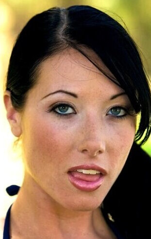 фото Nadia Nitro