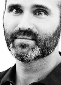 фото Рене Эзра