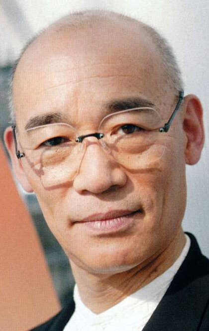 фото Ёсиюки Томино