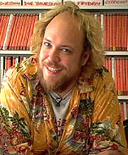 фото Andrew Leavold