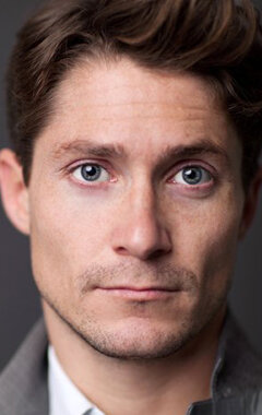 фото Мэттью Маккоулл