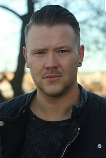 фото Адам Окли