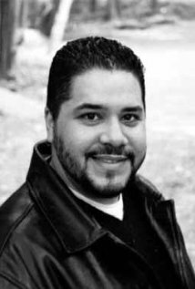 фото Carl Joglar