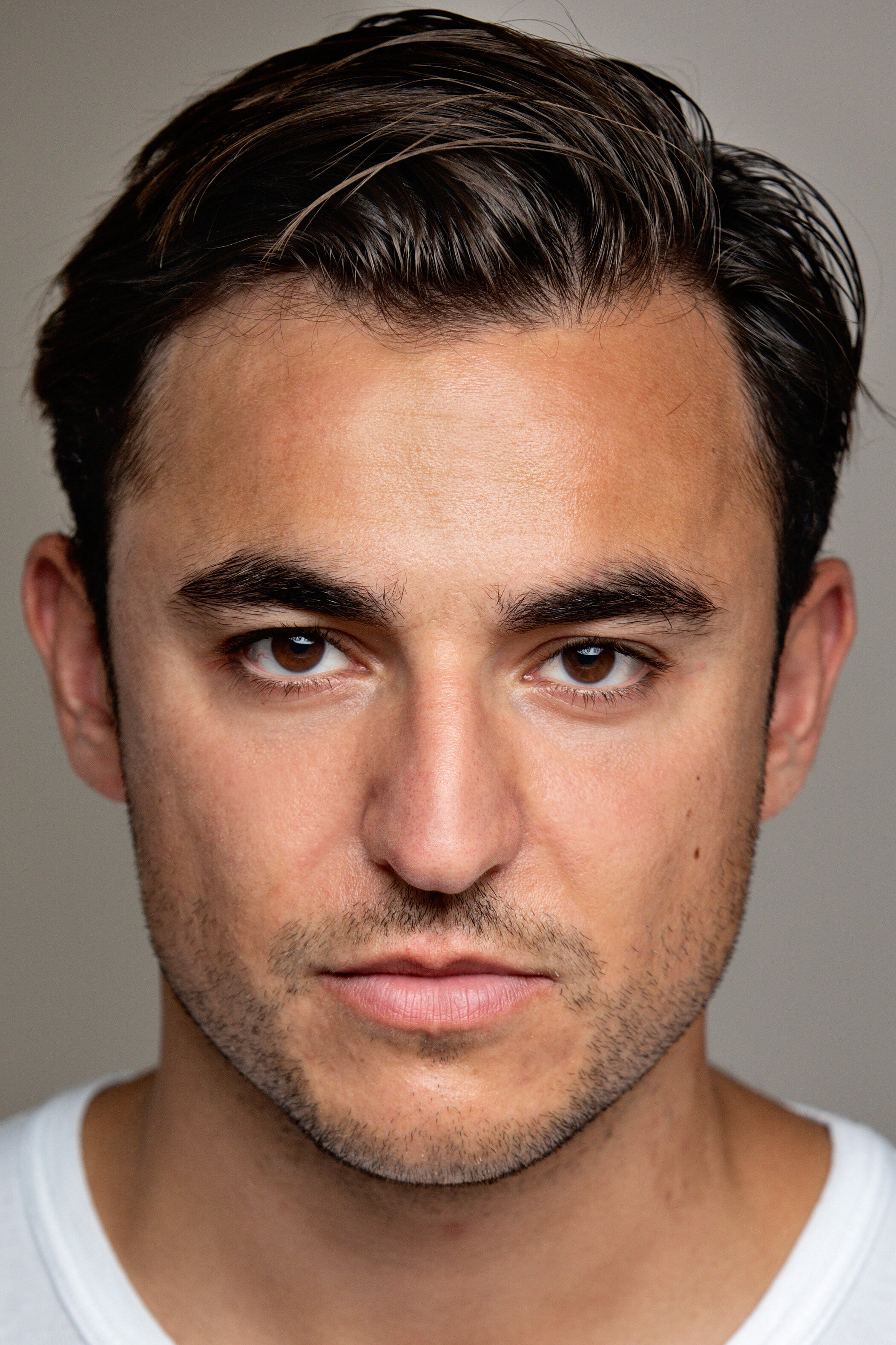 фото Besir Zeciri