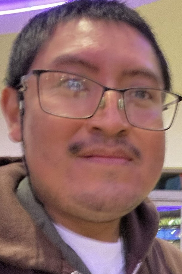 фото Саломон Флорес