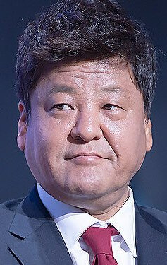 фото Сон Джи-ру