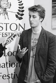 фото Dominic Howlett