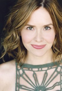 фото Виктория Дж. Мэйерс