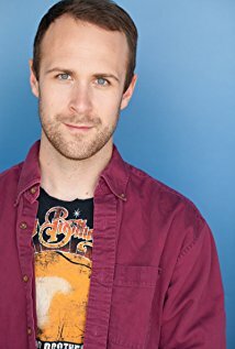 фото Джои Томпсон