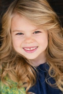 фото Скарлет Фернандес