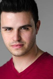 фото Christian Almodovar