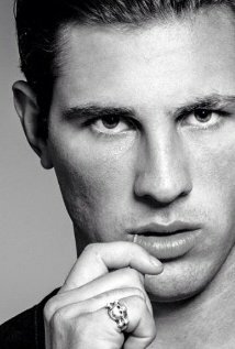 фото Freddie Readhead