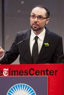 фото Йоав Поташ