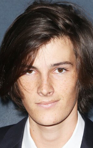 фото Дилан Броснан