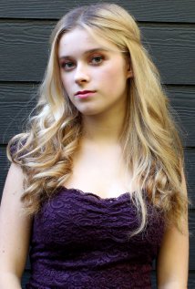 фото Angel Hawes