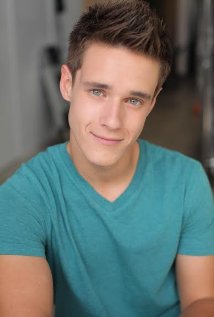 фото Исаак Биллс