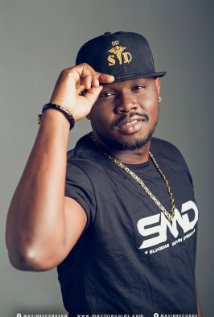 фото Sidney Esiri