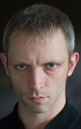 фото Джеймс Арама