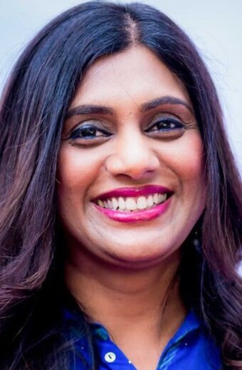 фото Ану Менон