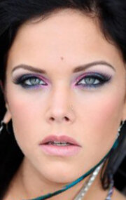 фото Элексис Энсли