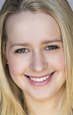 фото Холли Эмметт