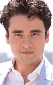 фото Приянк Таккар