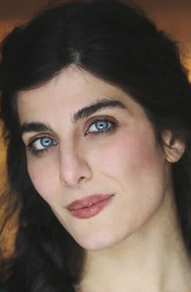 фото Мина Кавани