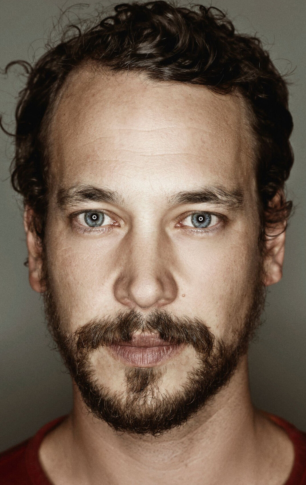 фото Джонатан Кузини