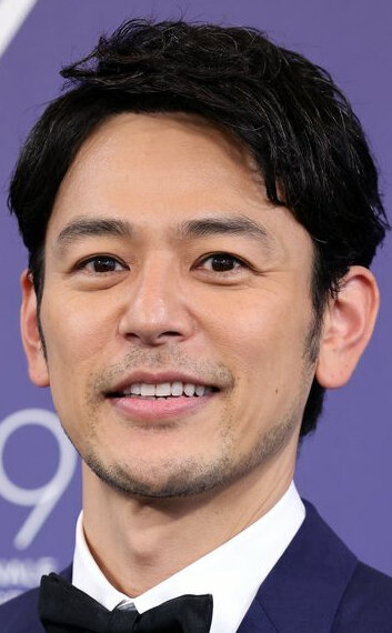 фото Сатоси Цумабуки