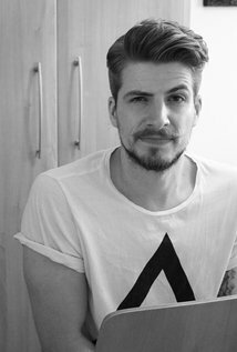 фото Ryan T James