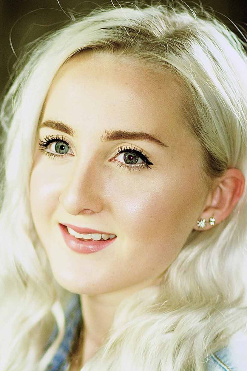 фото Холли Джексон