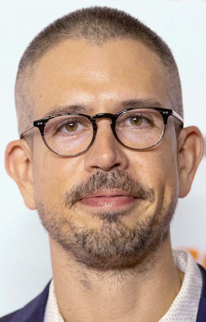 фото Стивен Карам