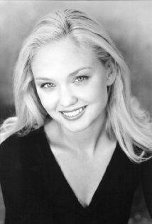 фото Лэси Ливингстон