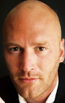 фото Чад Израэль