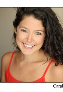 фото Каралин Коллар