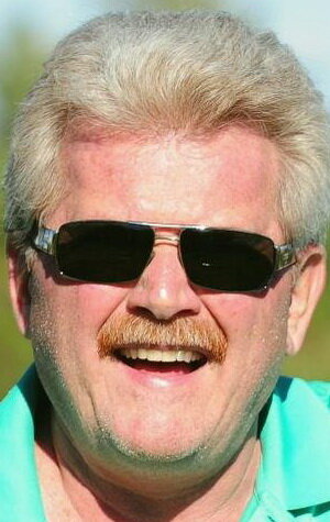 фото Билл Сондерс