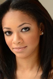 фото Хлоя Стэффорд