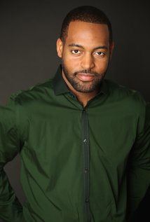 фото Роберт Томпсон