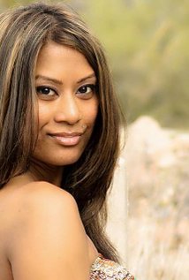 фото Shanti Troast